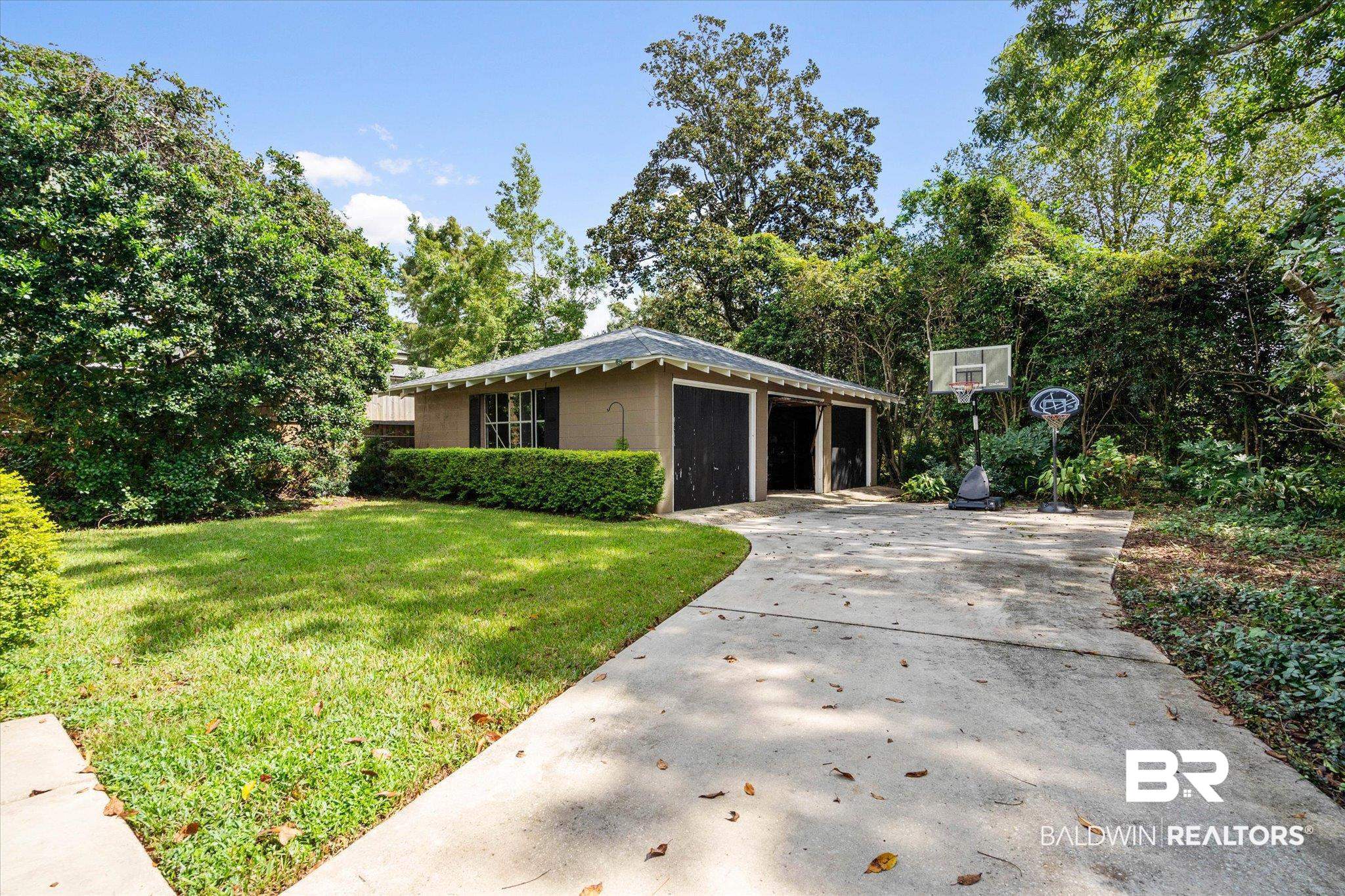 204 Dilston Street Mobile, AL 36608 - Photo 28 of 31 Back