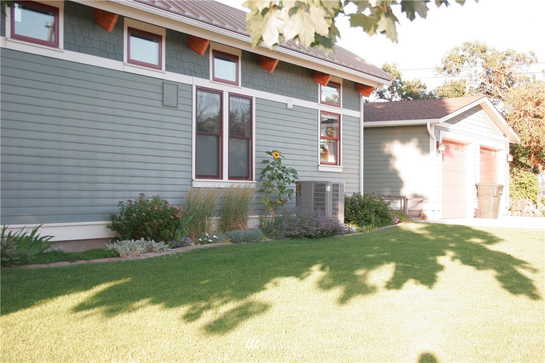 309 West 5th Avenue Ritzville, WA 99169 - Photo 2 of 16 Gallery Image 2
