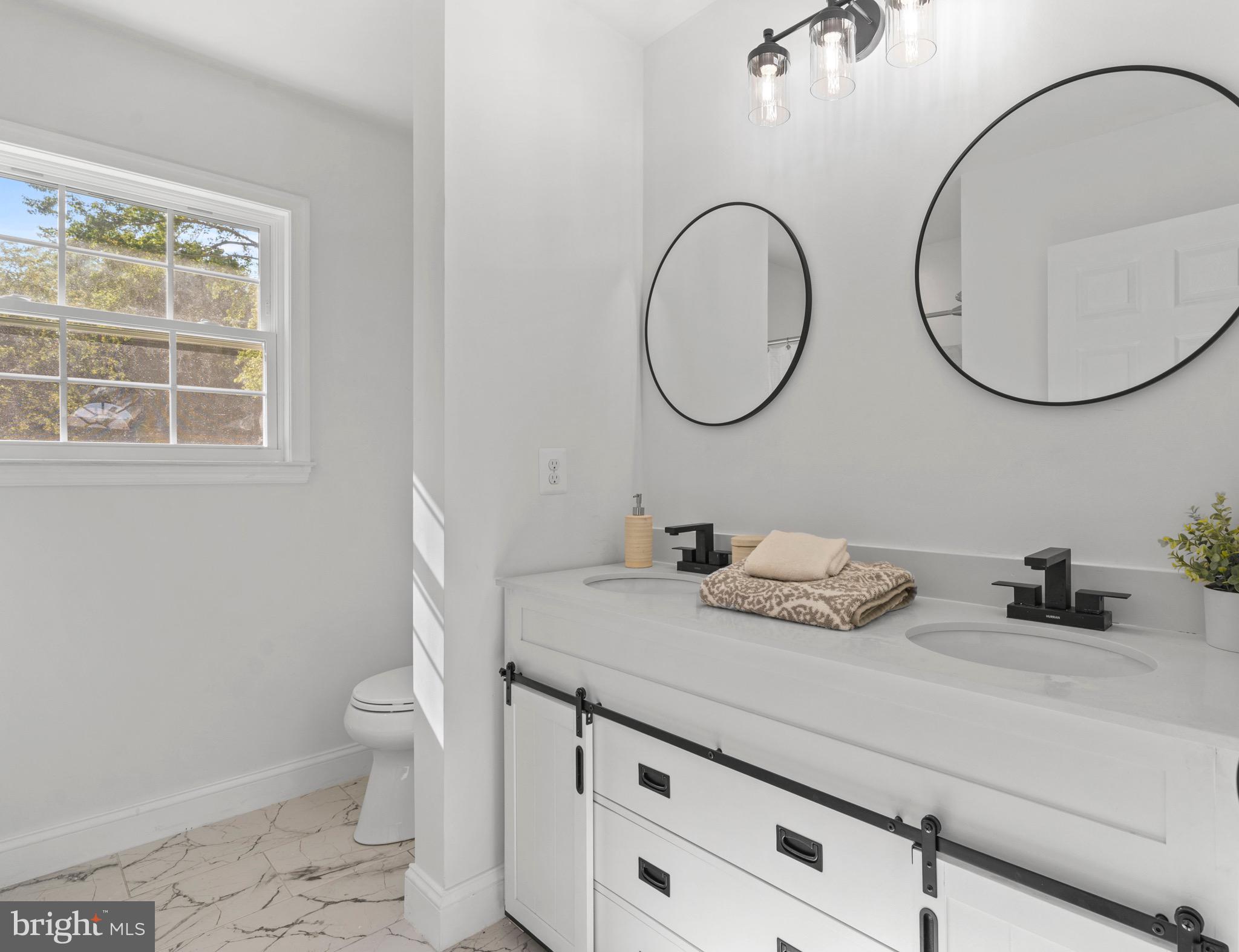 1610 Solomons Island Road Huntingtown, MD 20639 - Photo 23 of 34 Hall Bathroom