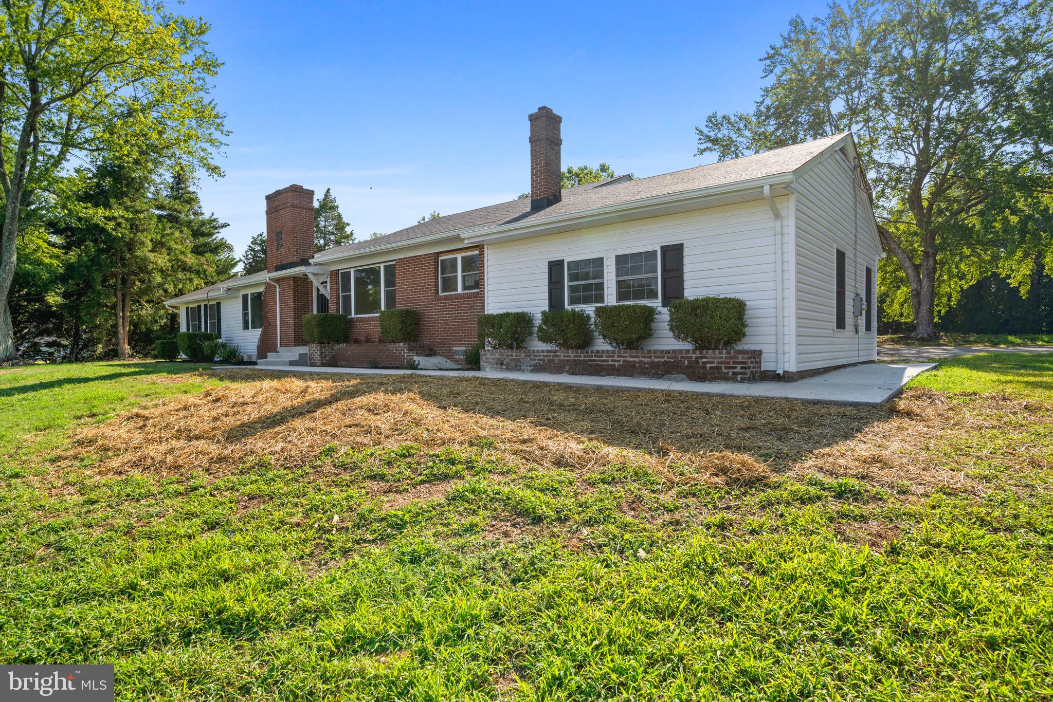 1610 Solomons Island Road Huntingtown, MD 20639 - Photo 5 of 34