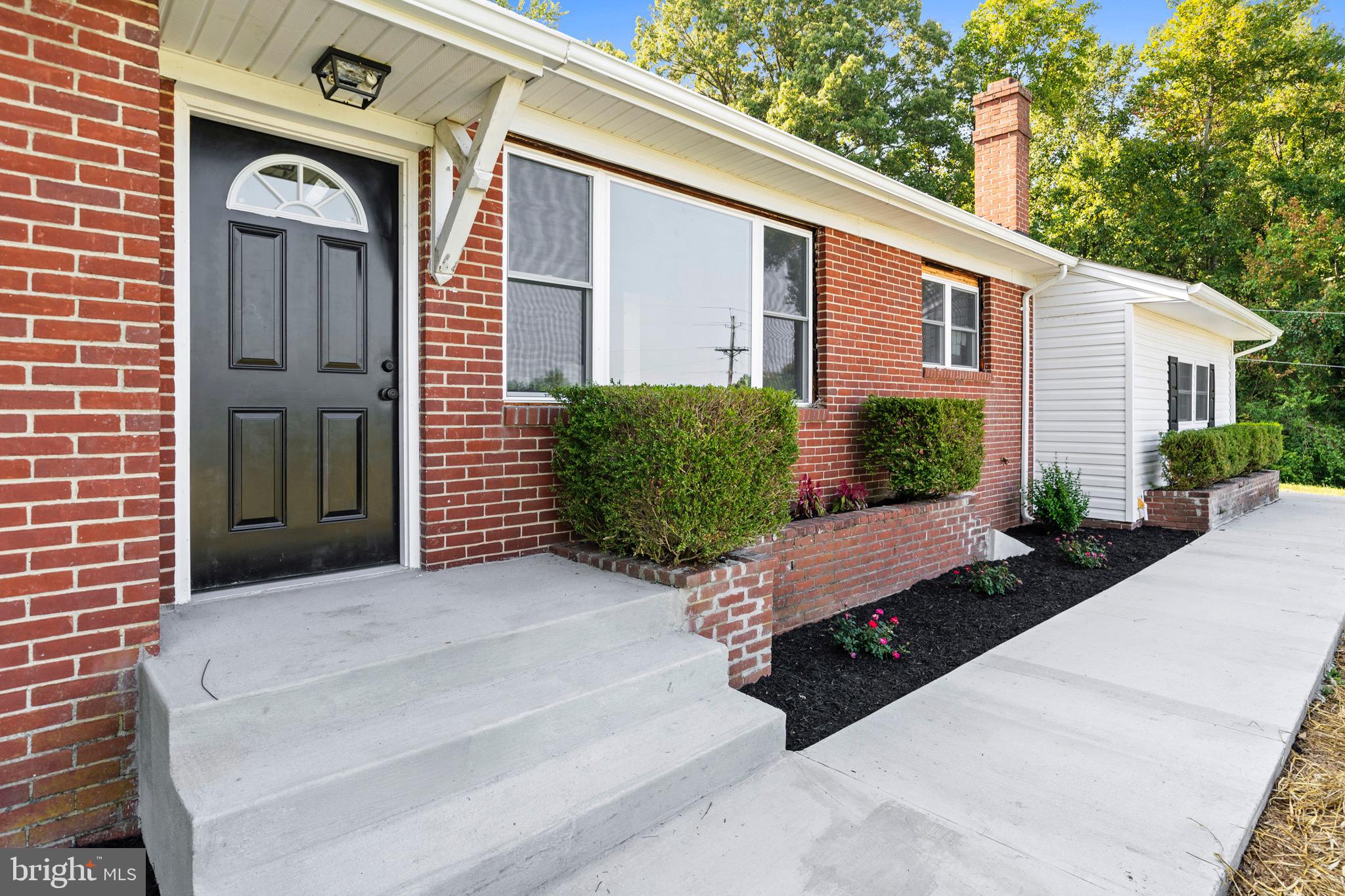 1610 Solomons Island Road Huntingtown, MD 20639 - Photo 6 of 34