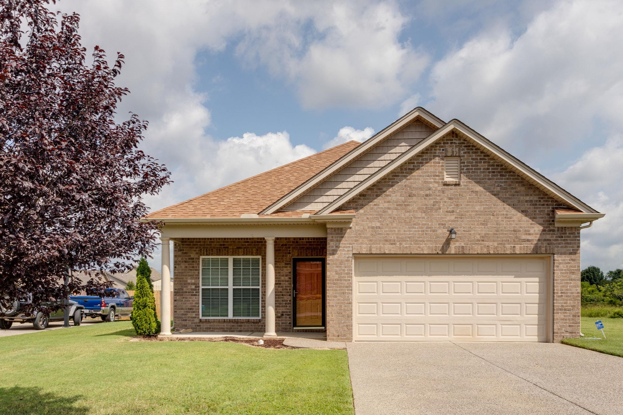 2015 Lincoln Road Spring Hill, TN 37174 - Photo 2 of 27
