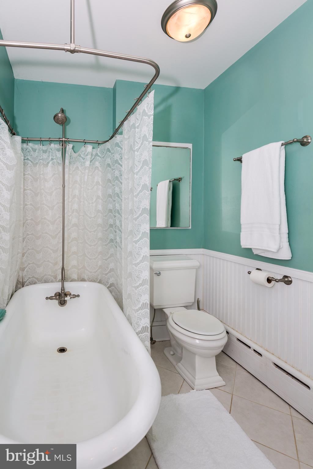 523 Washington Road Westminster, MD 21157 - Photo 22 of 30 Bath