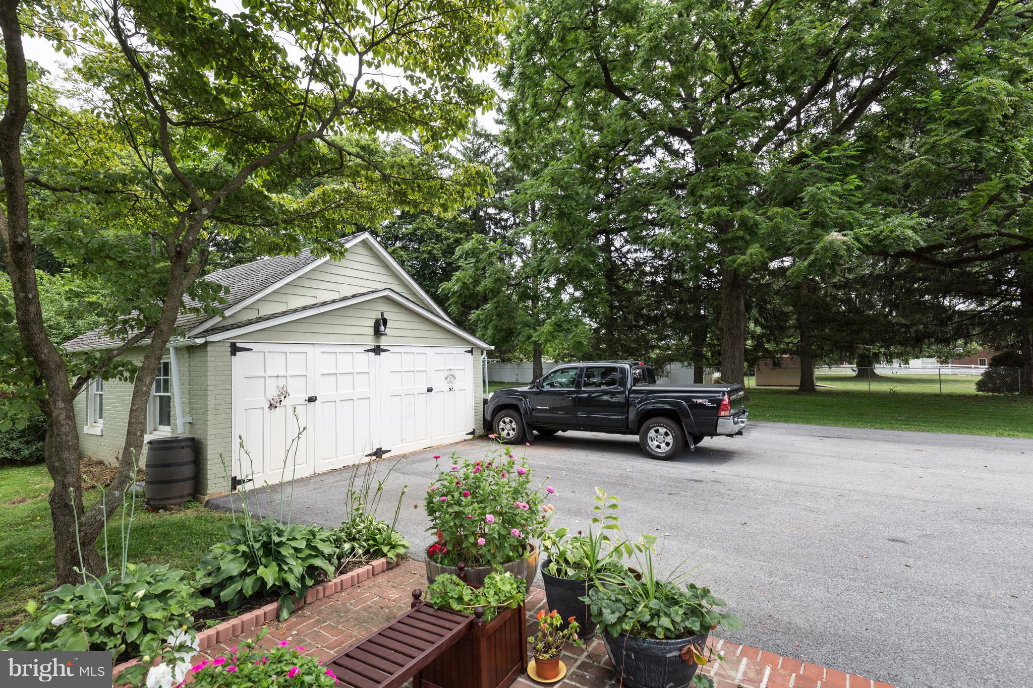 523 Washington Road Westminster, MD 21157 - Photo 25 of 30 Exterior (Rear)