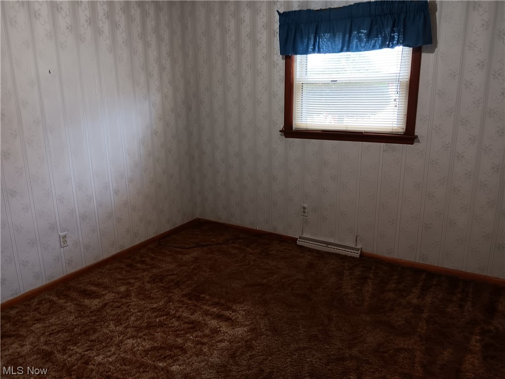 349 Jacobs Road Hubbard, OH 44425 - Photo 28 of 33 3Rd bedroom