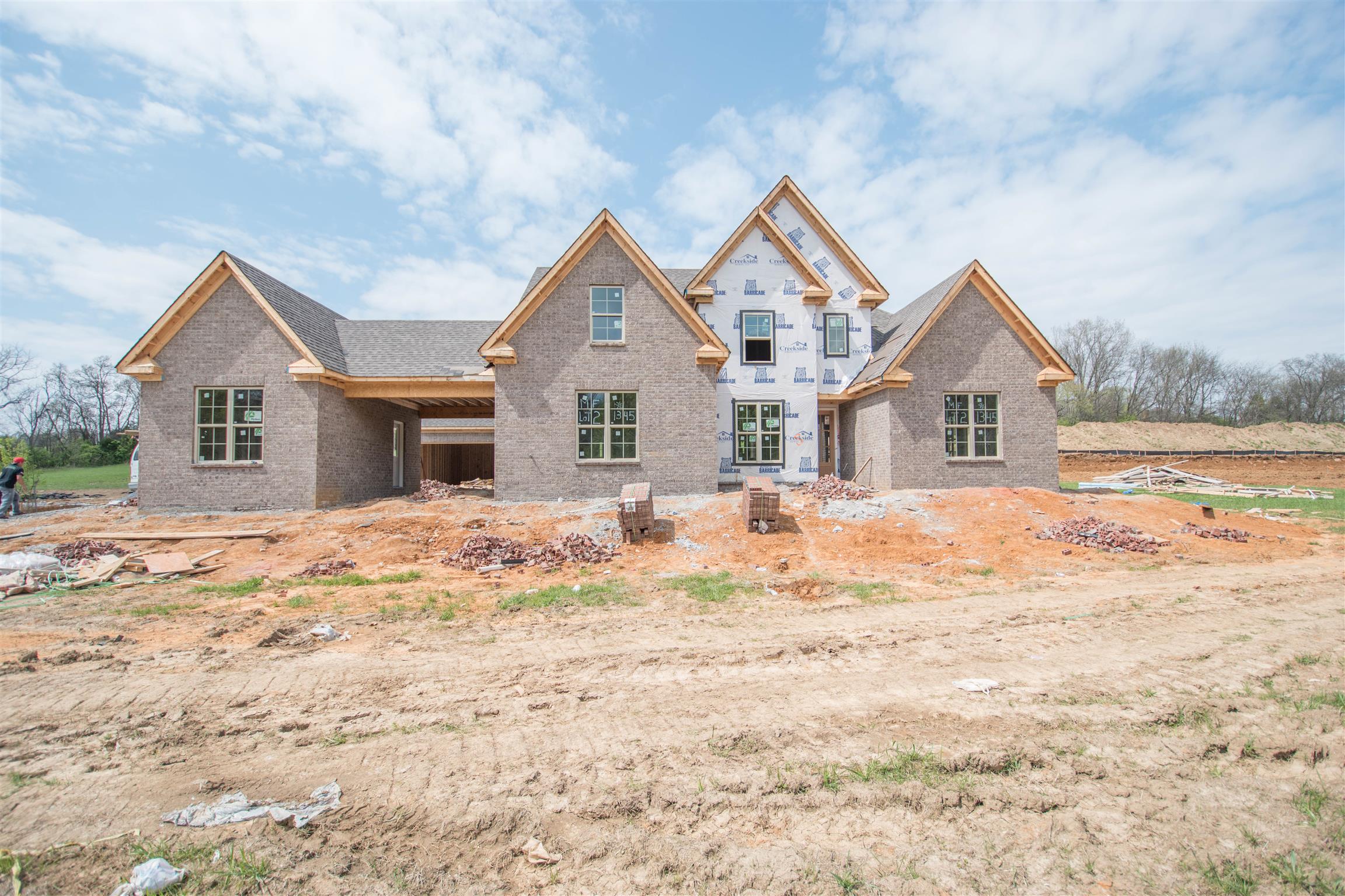 1345 Center Point Road Hendersonville, TN 37075 - Photo 2 of 27 a front view of a house with a yard