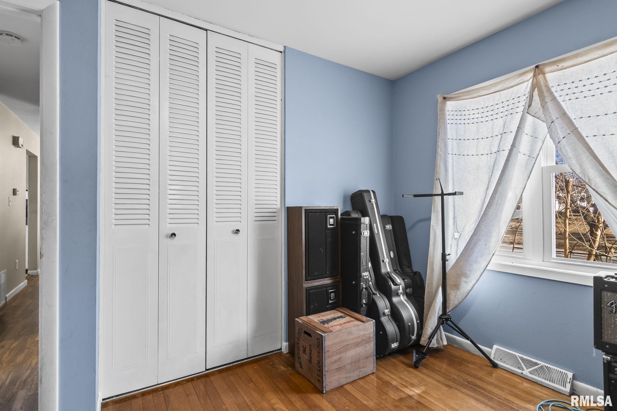 2101 Henley Road Springfield, IL 62702 - Photo 18 of 34