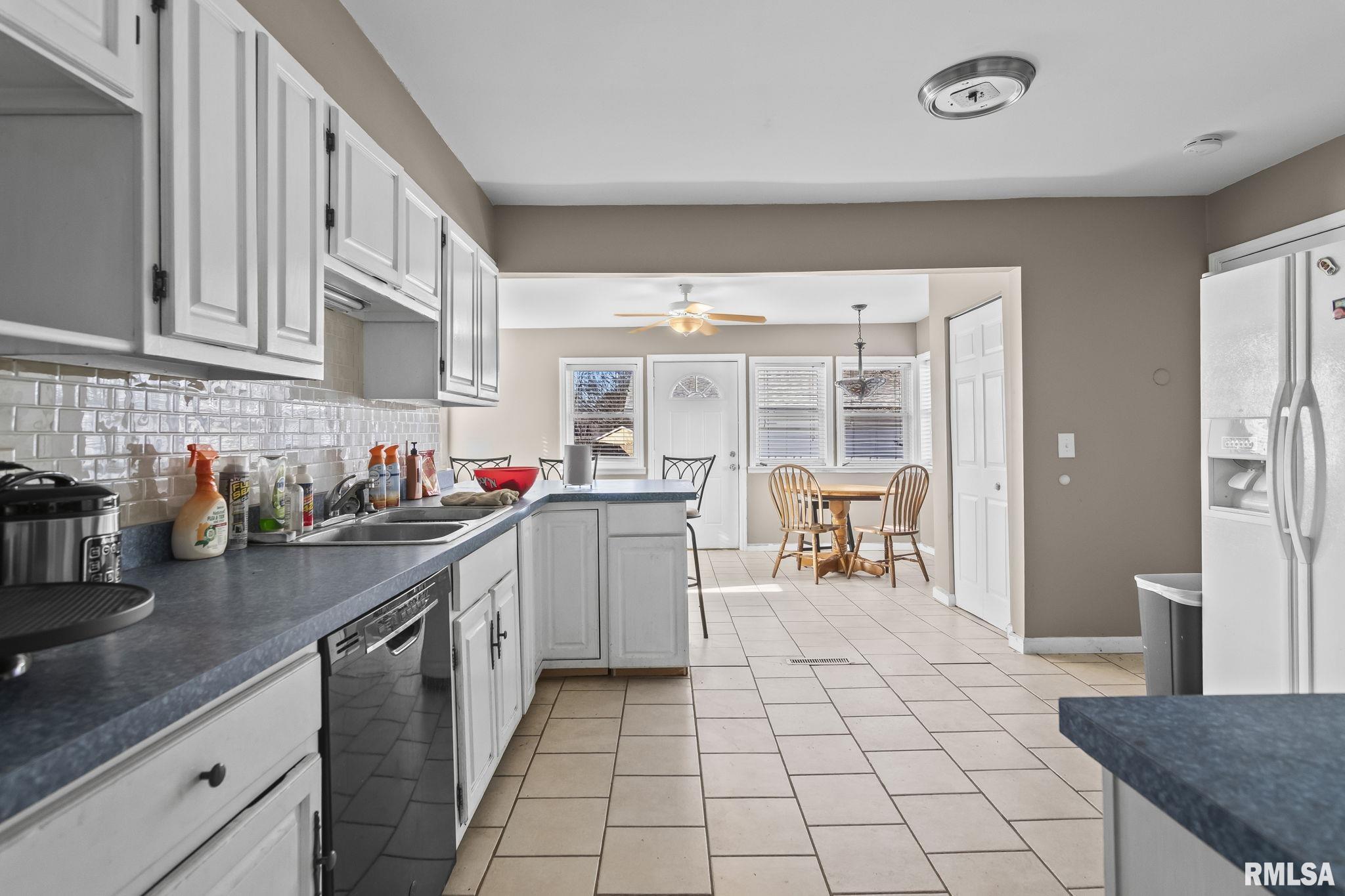 2101 Henley Road Springfield, IL 62702 - Photo 5 of 34