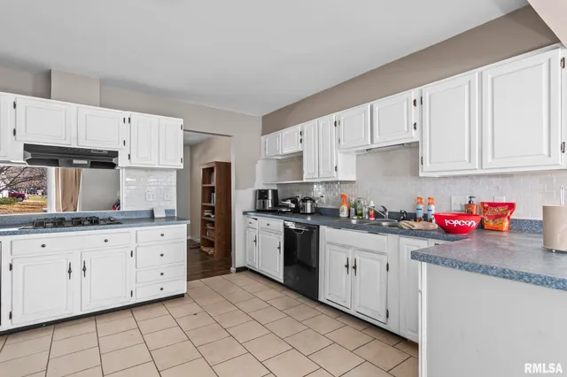 $145,000 | 2101 Henley Road, Springfield, IL 62702