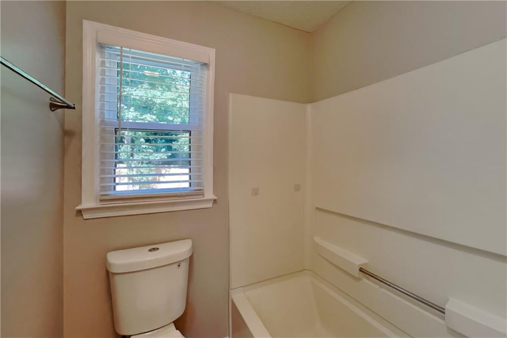 2610 Loring Road Northwest Kennesaw, GA 30152 - Photo 16 of 19 Gallery Image 16