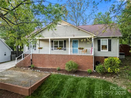$325,000 | 1631 Amanda Lane, Rock Hill, SC 29730