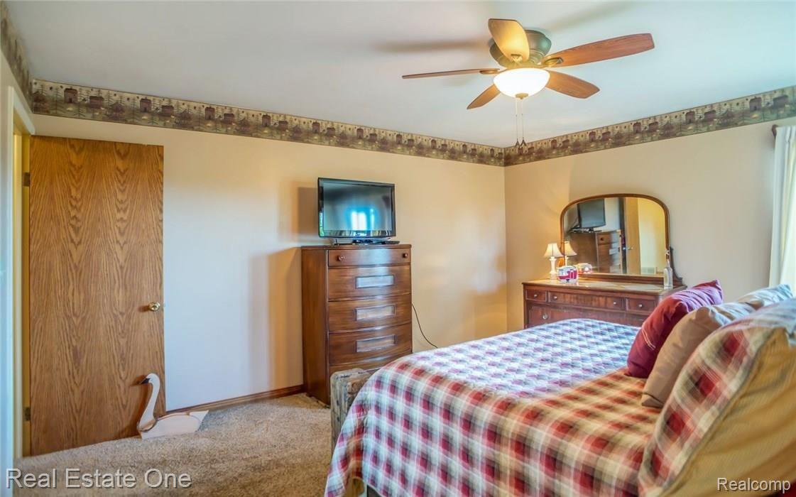 2510 South Latson Road Howell, MI 48843 - Photo 24 of 33 17.jpg