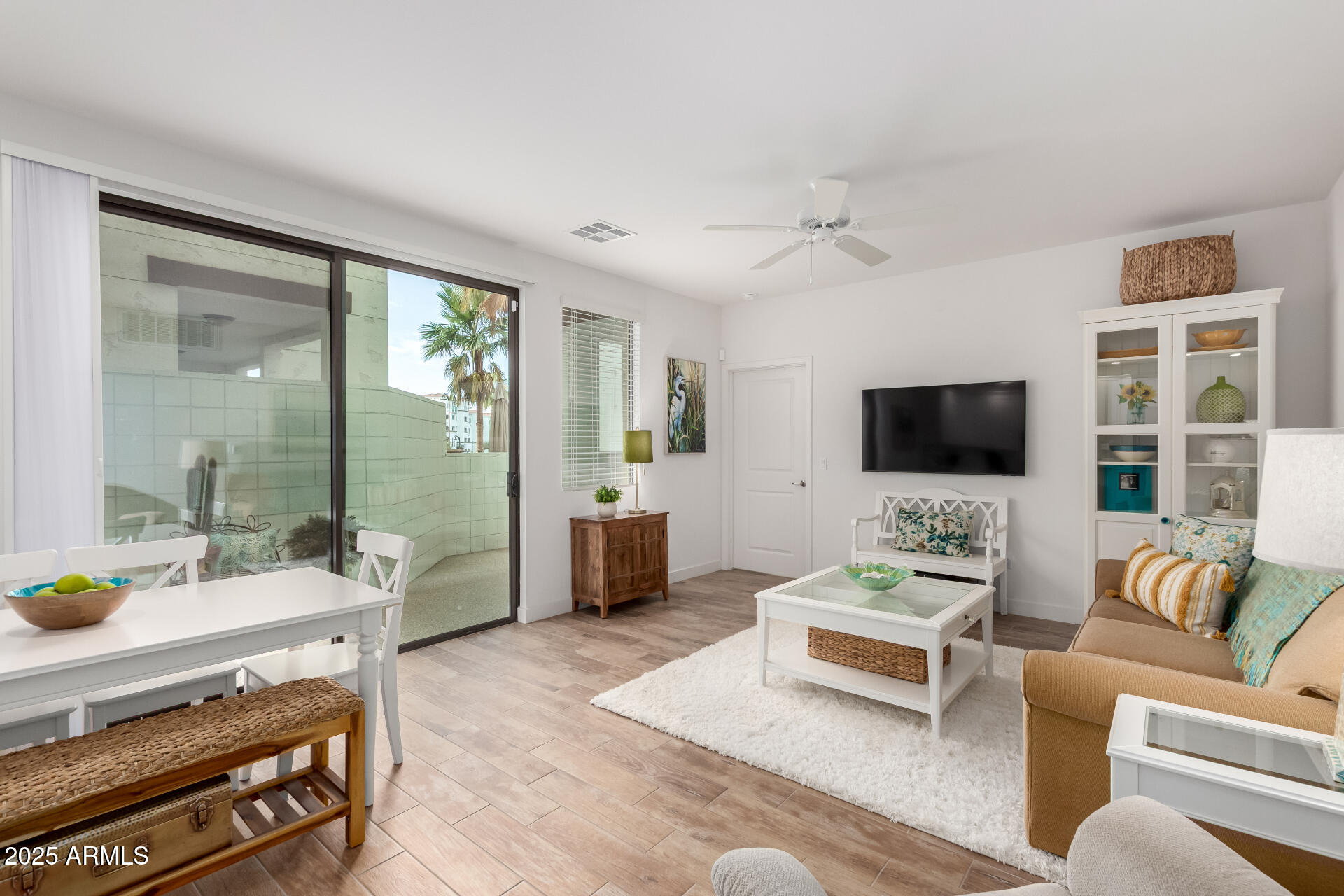 2511 West Queen Creek Road, Unit 174 Chandler, AZ 85248 - Photo 9 of 49 Living Room