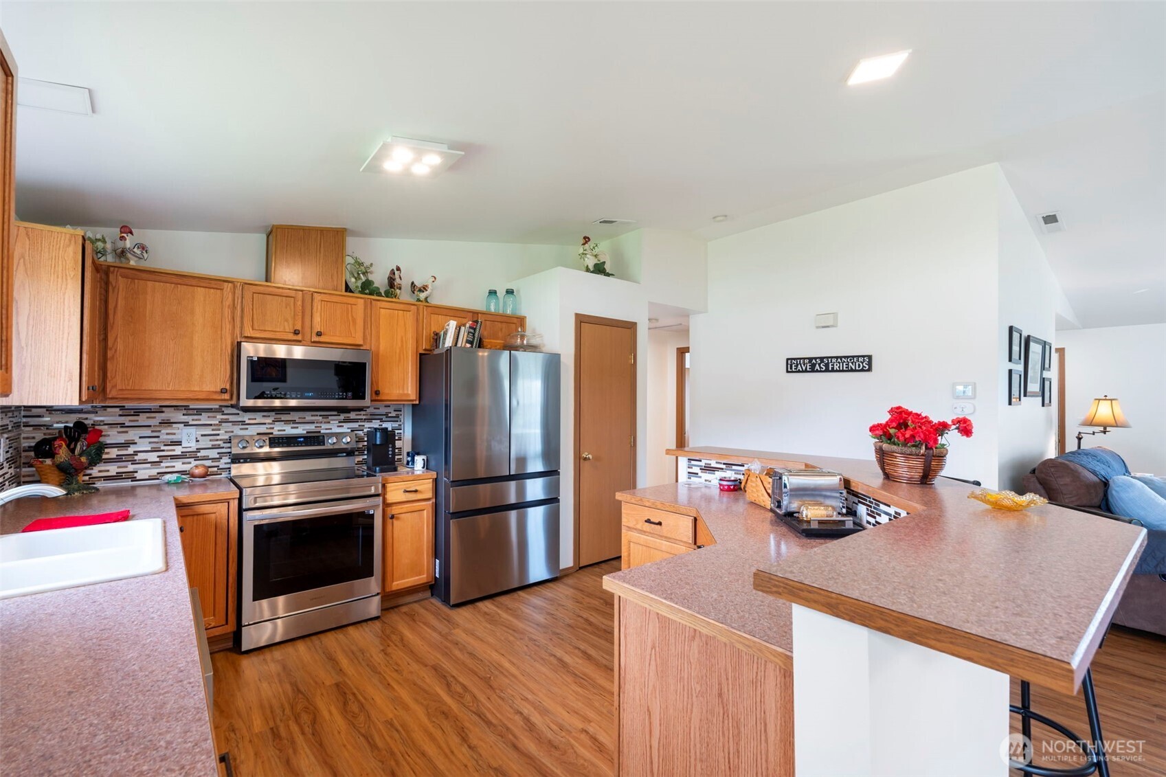 689 Rhoades Road Winlock, WA 98596 - Photo 13 of 37 Gallery Image 13