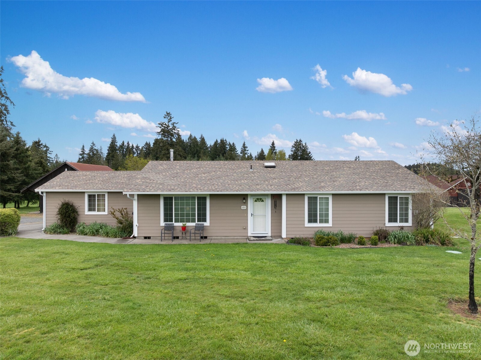 689 Rhoades Road Winlock, WA 98596 - Photo 4 of 37 Gallery Image 4