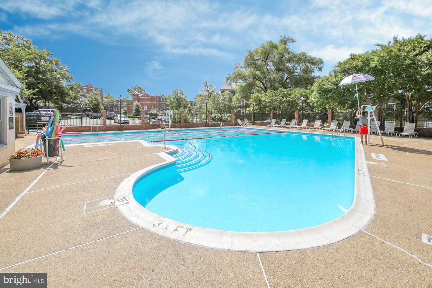 3520 39th Street Northwest, Unit B656 Washington, DC 20016 - Photo 25 of 42 McLean Gardens Pool