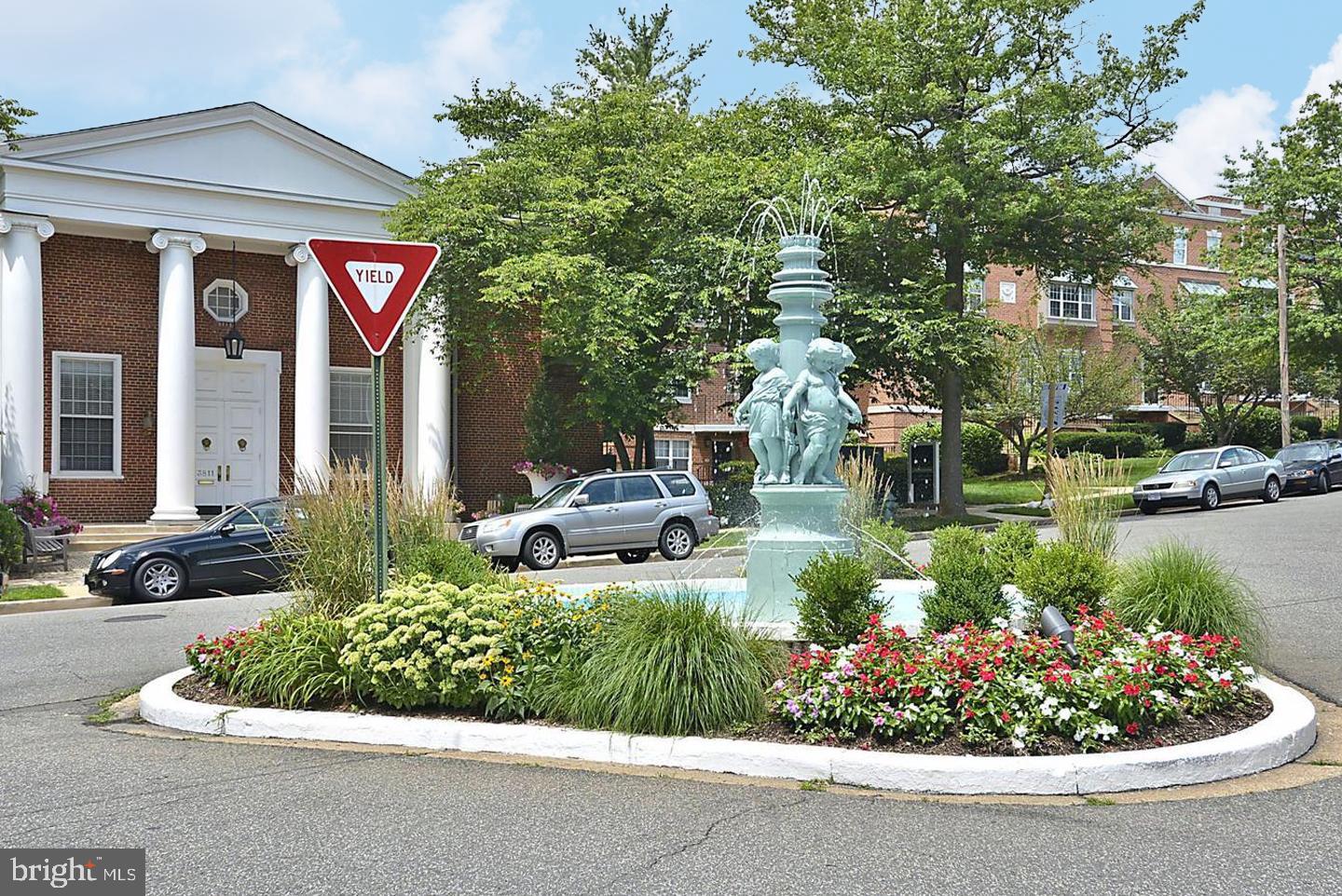 3520 39th Street Northwest, Unit B656 Washington, DC 20016 - Photo 26 of 42 McLean Gardens Ballroom and Community Center