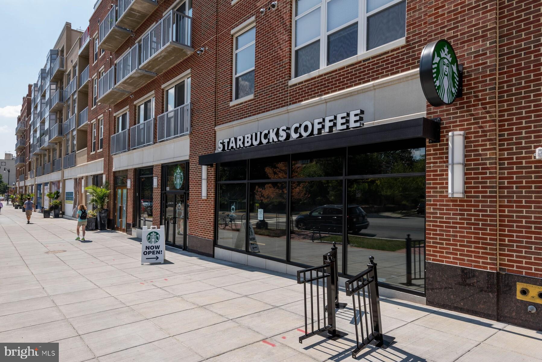 3520 39th Street Northwest, Unit B656 Washington, DC 20016 - Photo 37 of 42 Starbucks