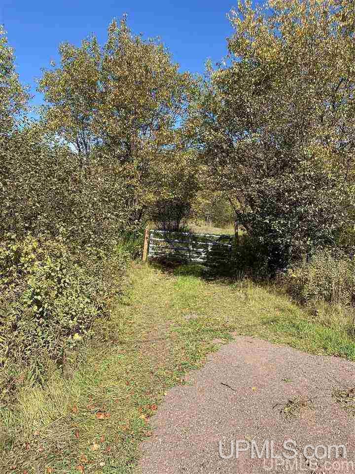 T-wi Wi 54534 Road Hurley, WI 54534 - Photo 29 of 35