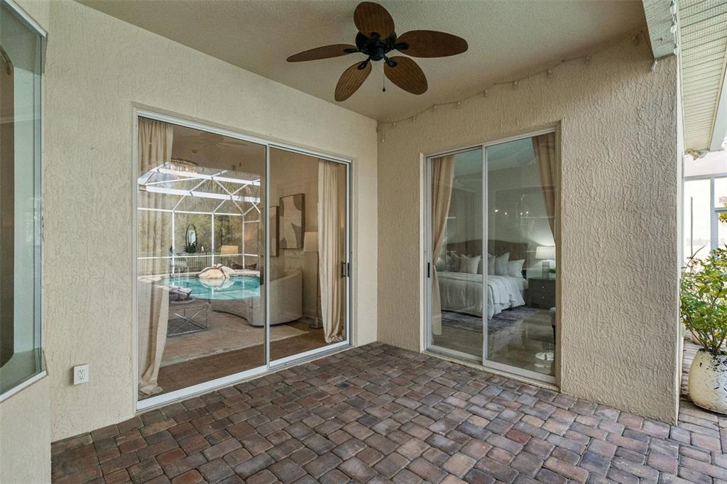 2541 Teton Stone Run Orlando, FL 32828 - Photo 48 of 82 a view of an empty room and window