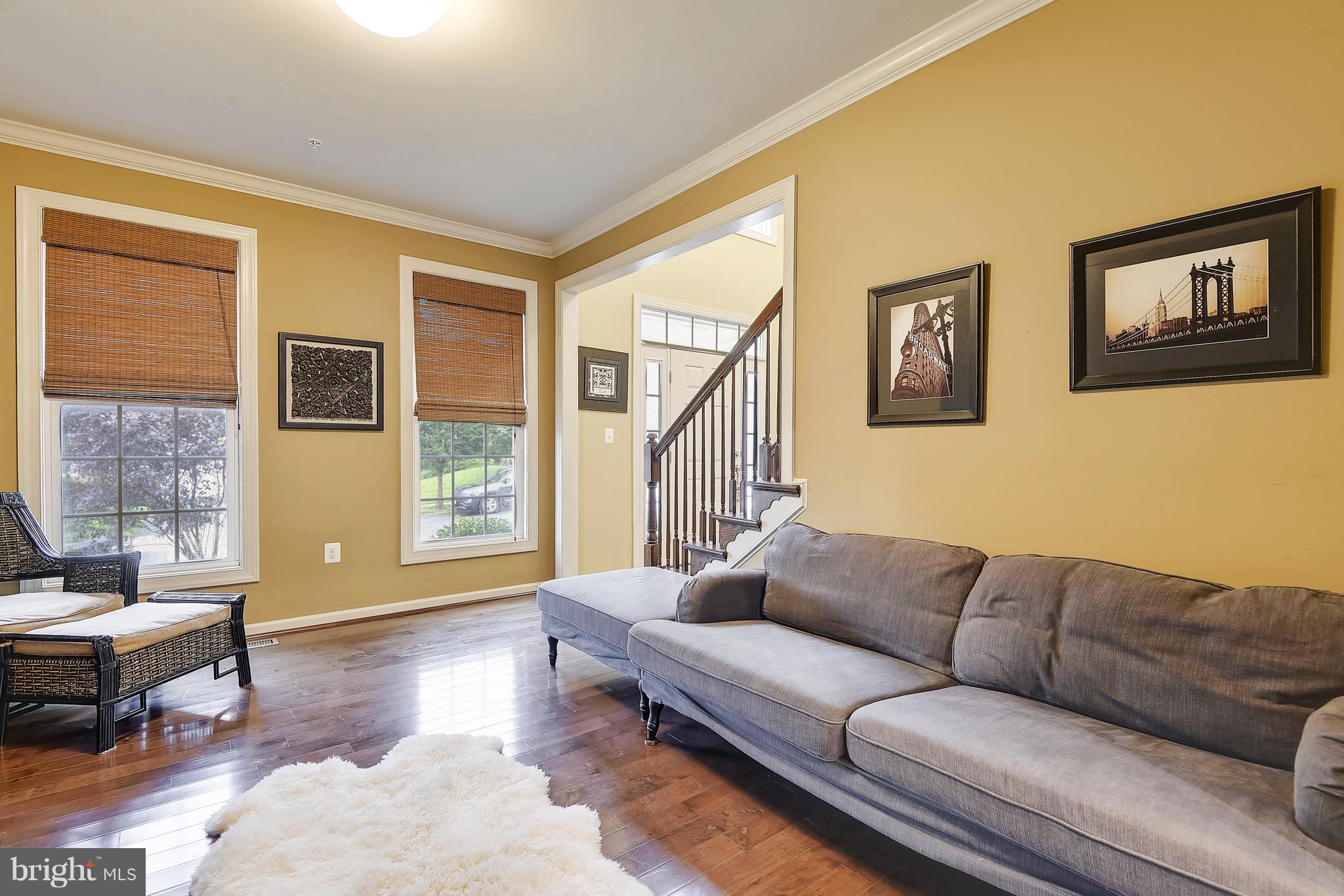 13236 Moonlight Trail Drive Silver Spring, MD 20906 - Photo 5 of 30 Living Room