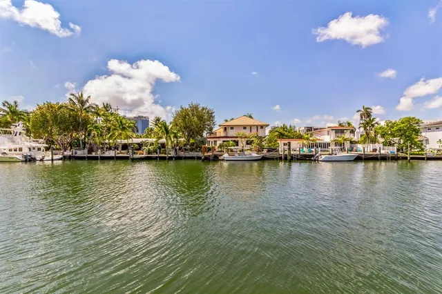 $4,449,000 | 1524 Southeast 13th Street, Fort Lauderdale, FL 33316