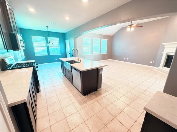 $2,700 | 18669 Blue Spruce Lane, Magnolia, TX 77355