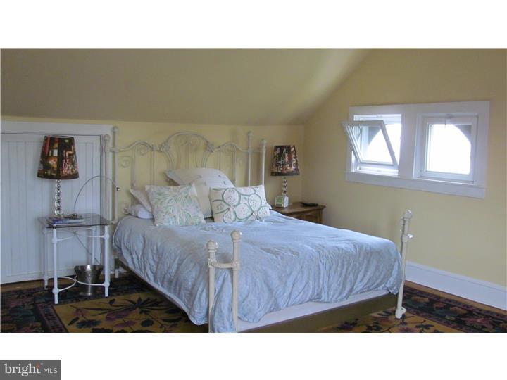 323 Kathmere Road Havertown, PA 19083 - Photo 18 of 24