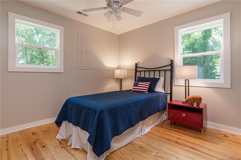159 Livingston Road Fletcher, NC 28732 - Photo 18 of 48 Gallery Image 18