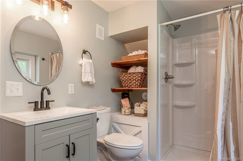159 Livingston Road Fletcher, NC 28732 - Photo 31 of 48 Gallery Image 31