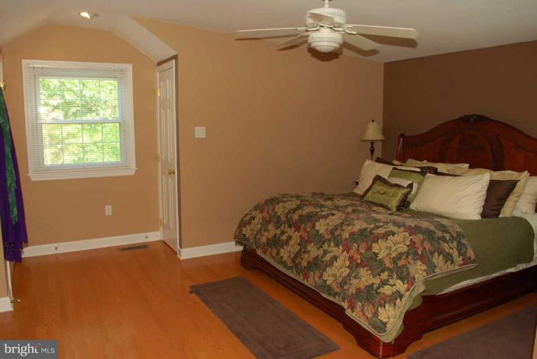 8719 Waterford Road Alexandria, VA 22308 - Photo 13 of 24 Master Bedroom