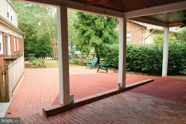 8719 Waterford Road Alexandria, VA 22308 - Photo 20 of 24 Patio