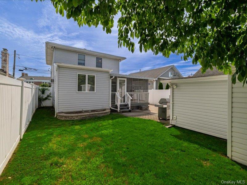 2864 St John Road Oceanside, NY 11572 - Photo 36 of 47