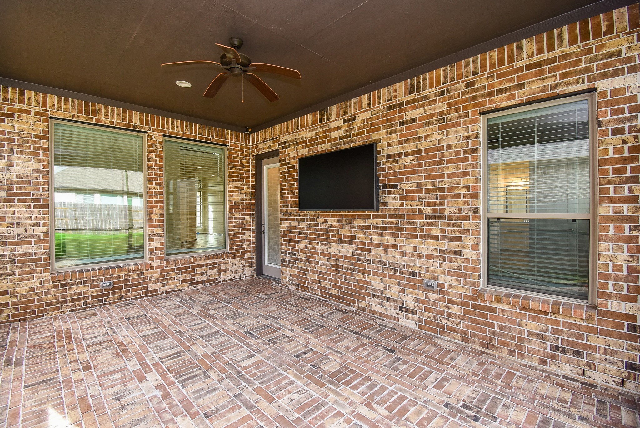 7322 Perching Hawk Trail Katy, TX 77493 - Photo 30 of 38 a view of a entryway door front of a house
