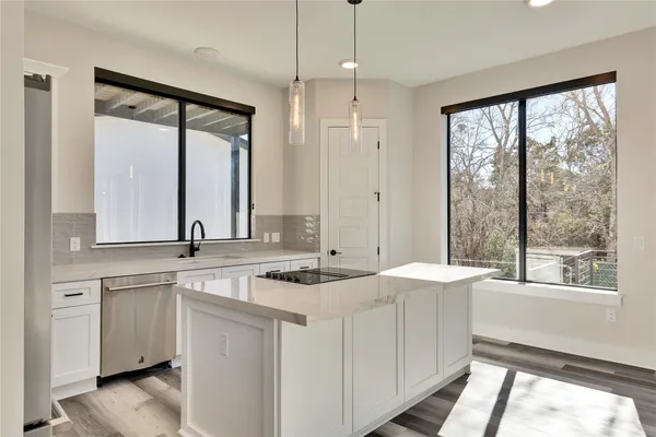 $4,200 | 1304 Minnie Drive, Austin, TX 78732