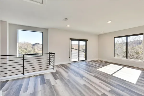 $4,200 | 1304 Minnie Drive, Austin, TX 78732