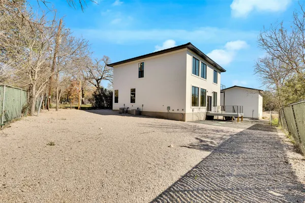 $4,200 | 1304 Minnie Drive, Austin, TX 78732