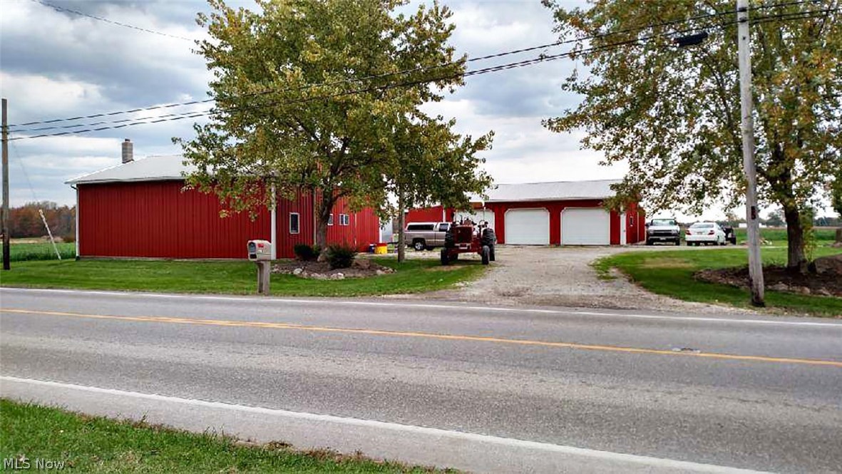 9021 Spencer Road Homerville, OH 44235 - Photo 3 of 23 Gallery Image 3