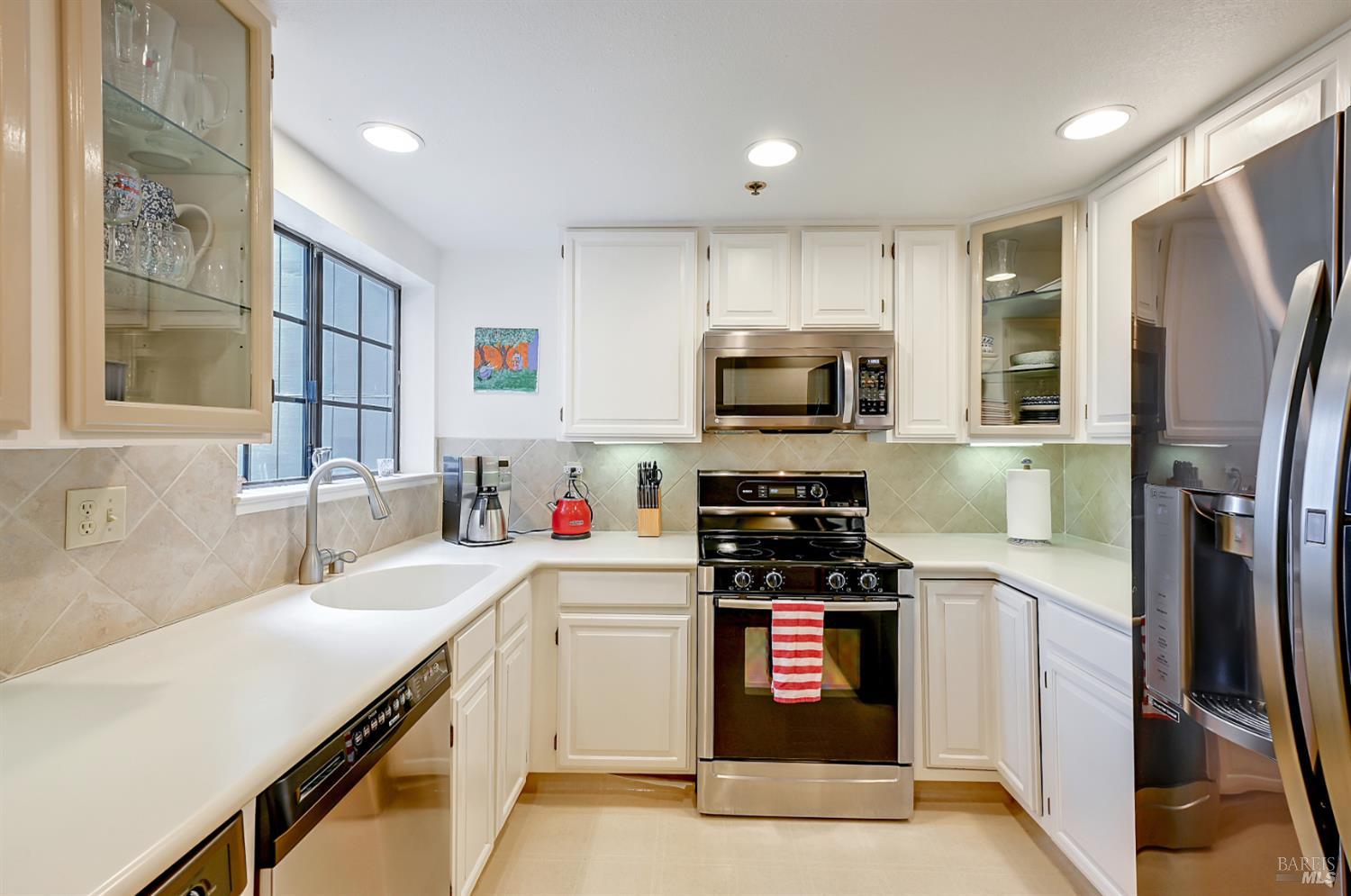 110 Redhawk Road Novato, CA 94949 - Photo 9 of 42 Gallery Image 9