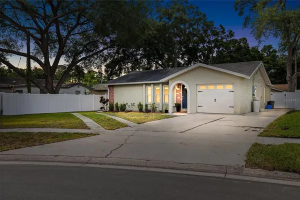 $392,000 | 5820 99th Avenue North, Pinellas Park, FL 33782
