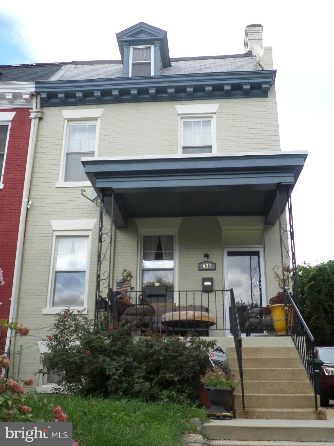 439 Park Road Northwest Washington, DC 20010 - Photo 1 of 25 Exterior (Front)