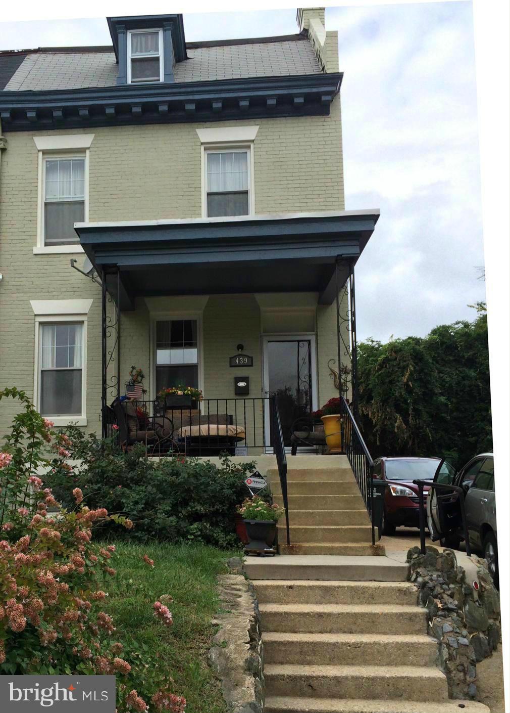 439 Park Road Northwest Washington, DC 20010 - Photo 2 of 25 Exterior (Front)