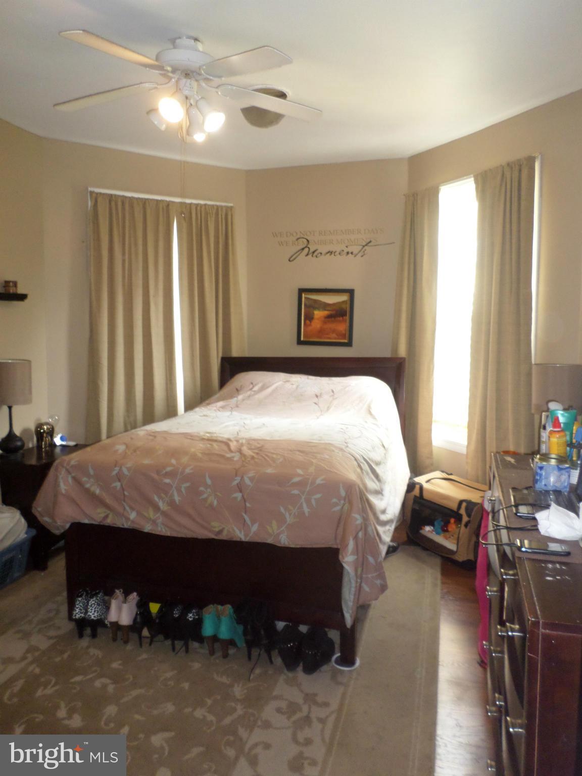 439 Park Road Northwest Washington, DC 20010 - Photo 15 of 25 Bedroom
