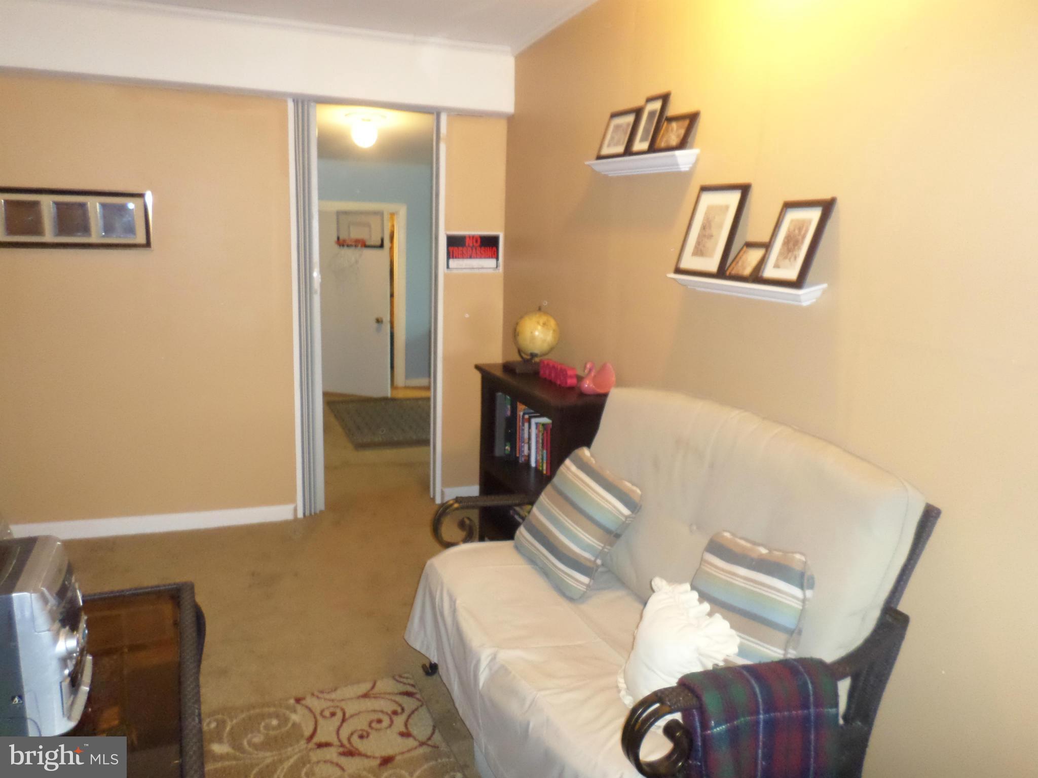 439 Park Road Northwest Washington, DC 20010 - Photo 16 of 25 Bedroom