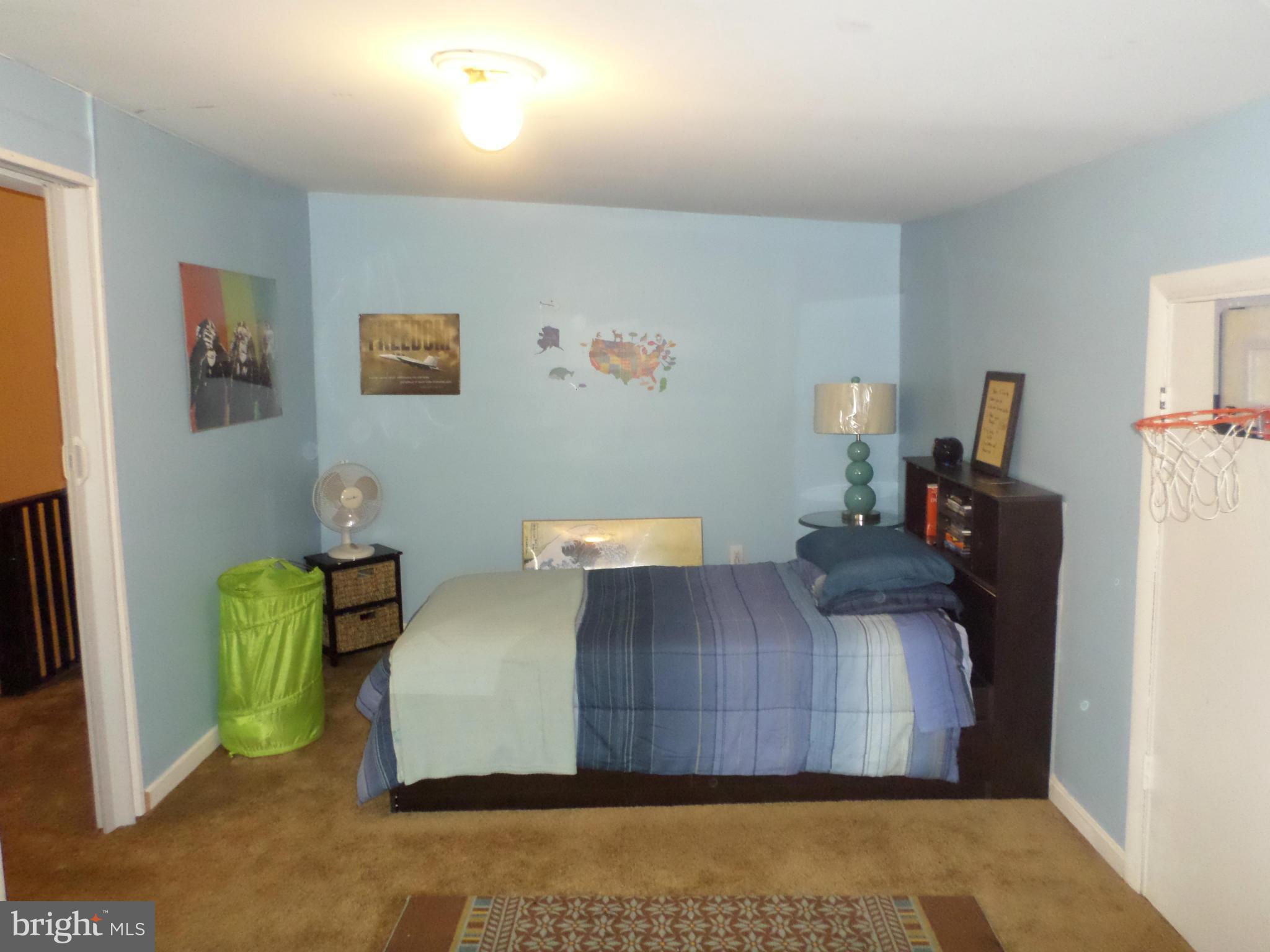 439 Park Road Northwest Washington, DC 20010 - Photo 20 of 25 Bedroom