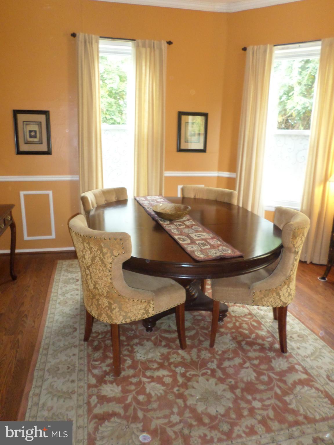 439 Park Road Northwest Washington, DC 20010 - Photo 6 of 25 Dining Room