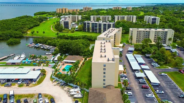 $215,000 | 1000 Cove Cay Drive, Unit 2C, Clearwater, FL 33760