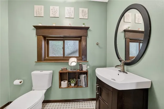 $398,000 | 24 Shady Avenue, Burgettstown, PA 15021