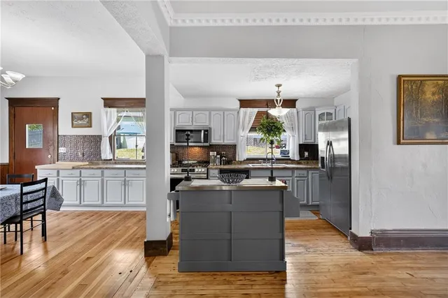 $398,000 | 24 Shady Avenue, Burgettstown, PA 15021