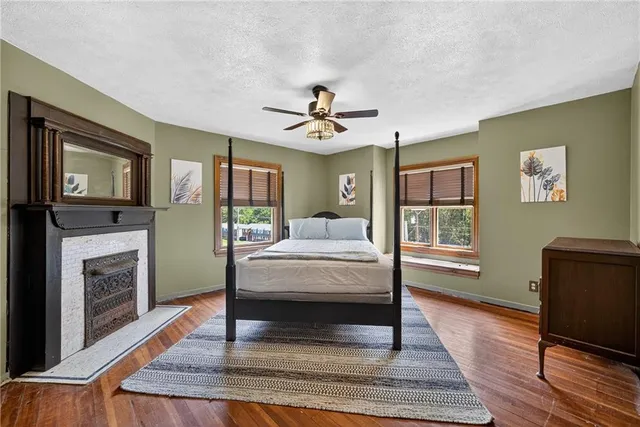 $398,000 | 24 Shady Avenue, Burgettstown, PA 15021